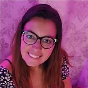 Maestra y psicopedagoga que puesta por la Inteligencia emocional al servicio del aprendizaje de cualquier área te enseña a aplicar las herramientas adecuadas para sacarle el máximo partido a tu tiempo de estudio, por lo que de esta forma podrás obtener me